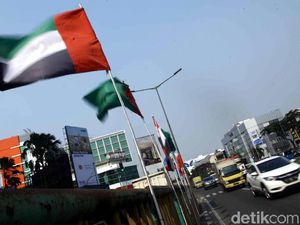 Ini Bendera Peserta Asian Games yang Diikat Bambu