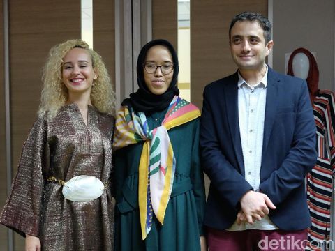 Kaum Difabel Kaprikornus Desainer Hingga Model di Jakarta Modest Fashion Week