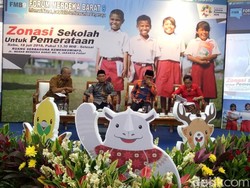 Cerita Mendikbud soal Akal-akalan Sekolah Agar Guru Tak Dipindah
