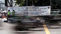 Polisi terus Gencar Sosialisasikan Ganjil Genap di Jalan