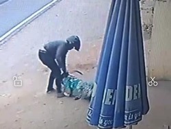 Aksi Jambret Sadis Diduga di Malang Terekam CCTV