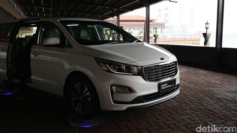 Tembus Rp 595 Juta, Kia Pede Sedona Dapat Tantang Innova Cs