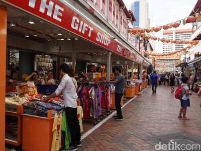 Foto: Kalap Belanja di Chinatown Singapura