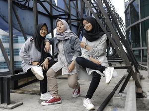 Aksi Voice of Baceprot Bawa School Revolution di Markas detikHOT