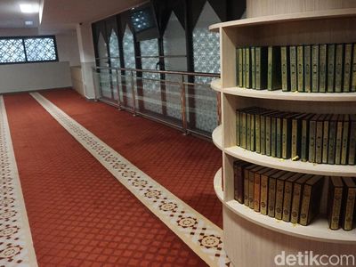 Foto: Masjid Modern di Orchard Road Singapura