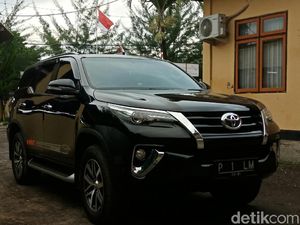 Weleh, Bikin Mobil Bergoyang, 2 Sejoli Diamankan Polisi Weleh, Bikin Mobil Bergoyang, 2 Sejoli Diamankan Polisi