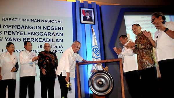 Menteri Basuki Buka Rapimnas Gapensi