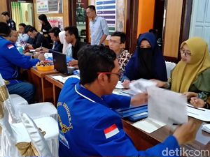 KPU Malang Kembalikan Berkas Bacaleg yang Tak Lengkap