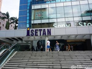 Foto: Surga Belanja Barang Branded di Singapura