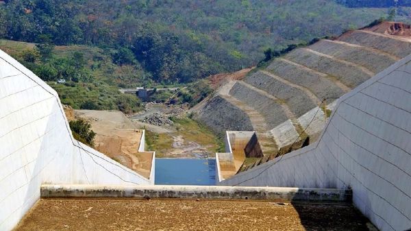 Yuk Lihat Proyek Bendungan Pemasok Air ke Karanganyar dan Sragen
