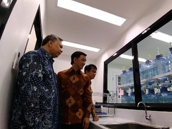 Bintang Toedjoe Resmikan Laboratorium Pengembangan Bibit Jahe Merah & Ginseng