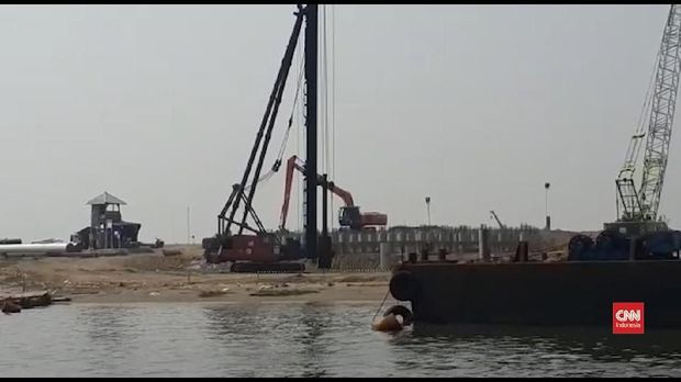 Warga Sempat Usir Kapal Tongkang di Tengah Reklamasi Pulau C