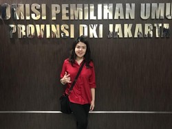 Siap Jadi Wakil Rakyat DKI, Tina Toonita Ingin Bantu Banyak Orang