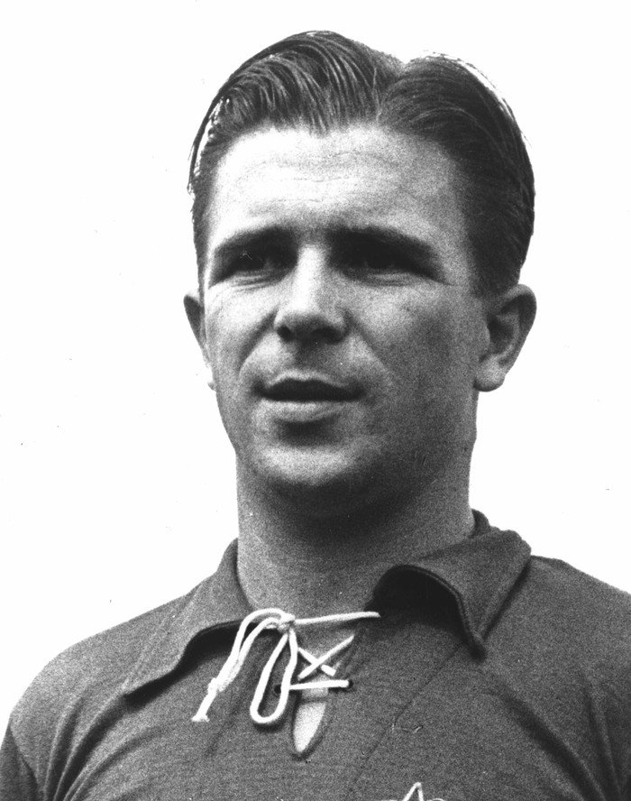 UNDATED:  FERENC PUSKAS. HONVED, REAL MADRID, HUNGARY & SPAIN. POSSIBLY THE GREATEST FOOTBALLER OF ALL TIME,  WHO ALONG WITH DI STEFANO FORMED AN IRRESISTABLE STRIKING PARTNERSHIP THAT SAW REAL MADRID RULE EUROPEAN CLUB COMPETITION IN THE LATE 1950's EARLY 1960's. Mandatory Credit: Allsport Hulton/Archive