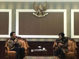 Risma Klaim Angka Kemiskinan Surabaya Turun Drastis