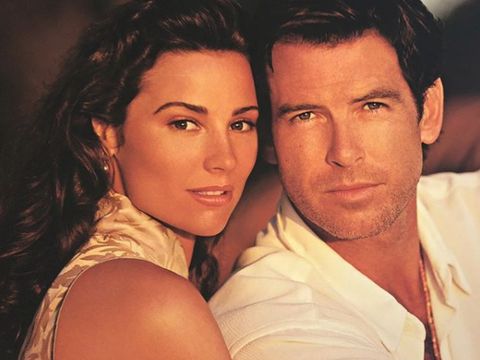 Ungkapan Cinta Pierce Brosnan untuk Istri di Ultah Pernikahan/