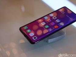 Begini Cara Oppo Find X Keluarkan Kamera Tersembunyi