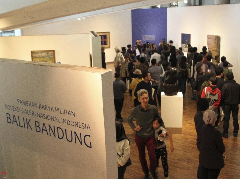 40 Karya Koleksi Galeri Nasional Indonesia Pulang Kampung ke Bandung 40 Karya Koleksi Galeri Nasional Indonesia Pulang Kampung ke Bandung