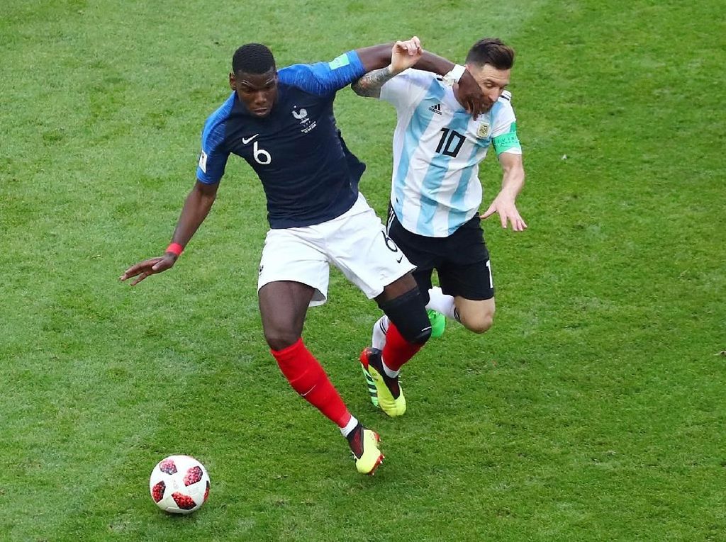 Ada Pogba, MU Tak Perlu Takut Messi Ada Pogba, MU Tak Perlu Takut Messi