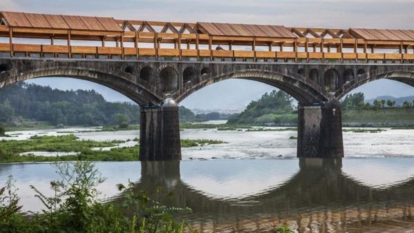 Seandainya Seluruh Jembatan Tua di RI Bisa Dipermak Seperti Ini