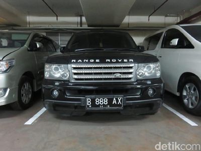 Garasi Mobil dan Motor Koruptor