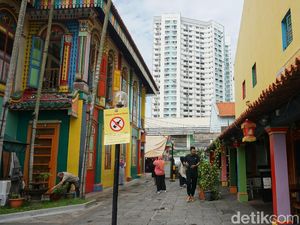 Melihat India Mini di Negeri Merlion