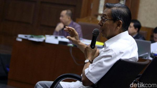 Eks Wapres Boediono Bersaksi di Sidang BLBI