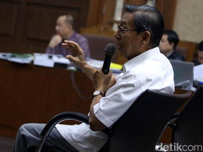 Eks Wapres Boediono Bersaksi di Sidang BLBI