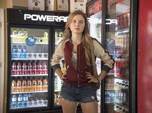 Pendatang Baru Eliza Scanlen yang Bintangi Sharp Objects Pendatang Baru Eliza Scanlen yang Bintangi Sharp Objects