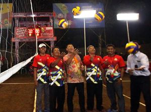 Mandiri Gelar Turnamen Voli antar Kampung