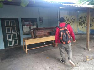 Diciduk Densus, JS Sempat Akan Dilaporkan ke Polisi oleh Keluarganya Diciduk Densus, JS Sempat Akan Dilaporkan ke Polisi oleh Keluarganya