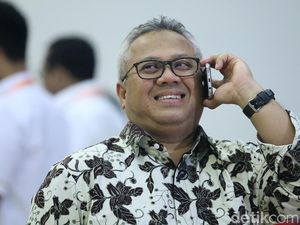 Ketua KPU Akui Pernah Bertemu Tersangka Suap PAW DPR Harun Masiku Ketua KPU Akui Pernah Bertemu Tersangka Suap PAW DPR Harun Masiku