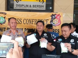 Kompak Jadi Pengedar Nakoba, Bapak dan Anak Ditangkap Polisi