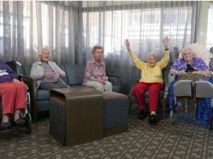 Lansia di Pedalaman Australia Tetap Aktif Walau Berusia 100 Tahunan