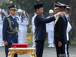 Lantik 781 Perwira TNI-Polri, Jokowi: Pelihara Kekompakan