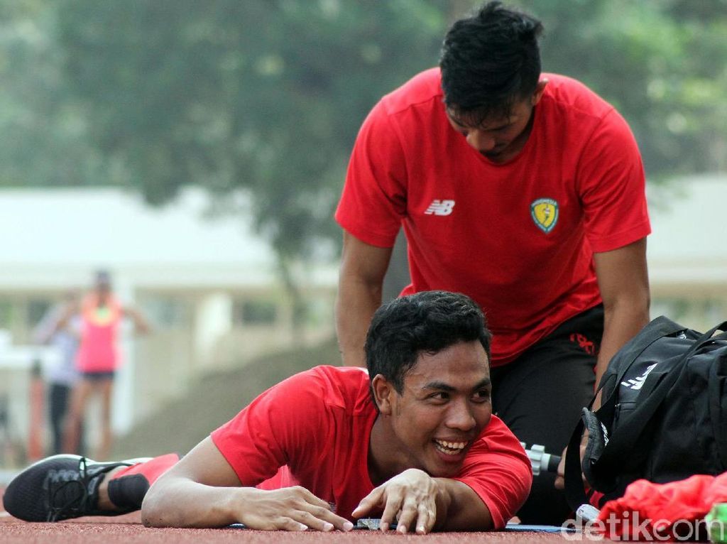 Komisi X DPR Desak Lalu M Zohri Tampil di Lari 100 Meter, PASI: Sangat Berat! Komisi X DPR Desak Lalu M Zohri Tampil di Lari 100 Meter, PASI: Sangat Berat!