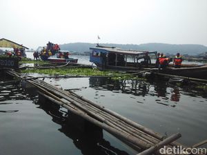 Keramba Jaring Apung Terus Bertambah, PLTA Cirata Rugi Rp 212 M