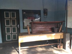 Istri Penjual Dawet yang Diciduk Berharap Suaminya Tak Terlibat