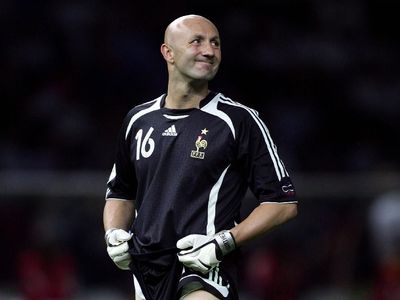 Neuer dan Courtois Bisa Lewati Rekor Shilton dan Barthez di Piala Dunia?