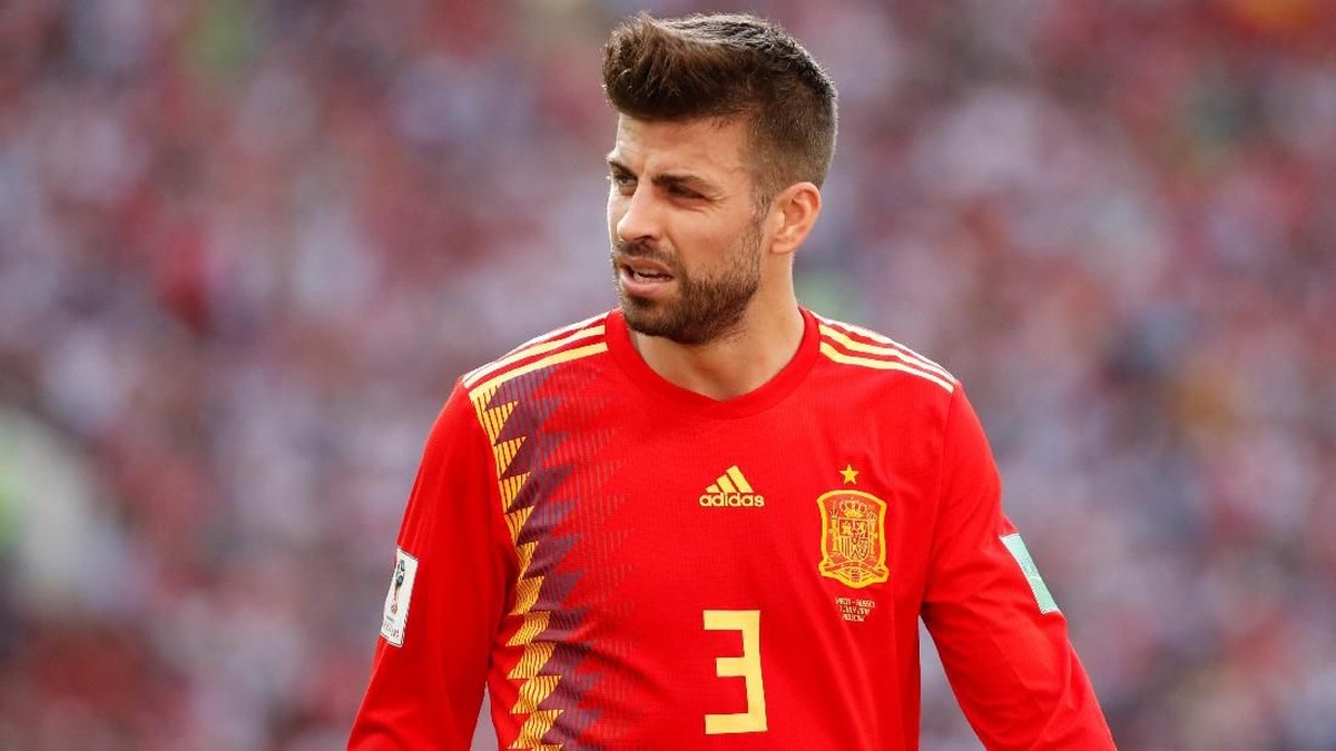 Gerard Pique memastikan tak akan tampil lagi untuk timnas Spanyol (Foto: Christian Hartmann/Reuters)