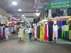 Berburu Barang KW di Moskow, Pasar Dubrovka Tempatnya