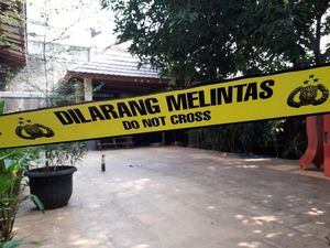 Polisi: Mardani Tak Sebut Ada Motif Politik soal Pelemparan Molotov Polisi: Mardani Tak Sebut Ada Motif Politik soal Pelemparan Molotov