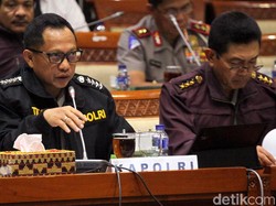 Anggota FPI Sebar Hoax Kericuhan di MK, Kapolri: Itu Black Campaign