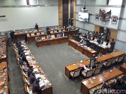 Rapat di Komisi III DPR, Polri-Kemenkum HAM Kompak Minta Tambah Anggaran