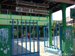 Sekolah Resmi Ditutup, Puluhan Siswa di Ponorogo Terpaksa Pindah