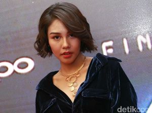 Terima Tatapan Tajam tapi Manis dari Vanesha Prescilla di Pagi Ini Terima Tatapan Tajam tapi Manis dari Vanesha Prescilla di Pagi Ini