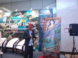 Kenangan Ciputra pada Sosok Maestro Hendra Gunawan Kenangan Ciputra pada Sosok Maestro Hendra Gunawan