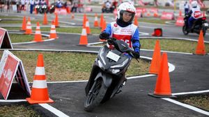 Honda Uji Skill Berkendara Instruktur