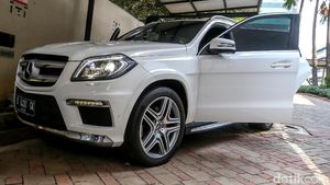 KPK Lelang Mercy GL 400 Seharga Rp 700 Juta