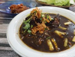Kagak Ade Duenye! Gabus Pucung dan Tumis Jantung Pisang Mandor Juki